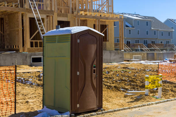 Best Emergency porta potty rental  in Clinton, NC