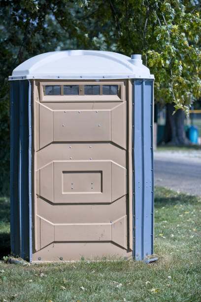 Portable Toilet Options We Offer in Clinton, NC